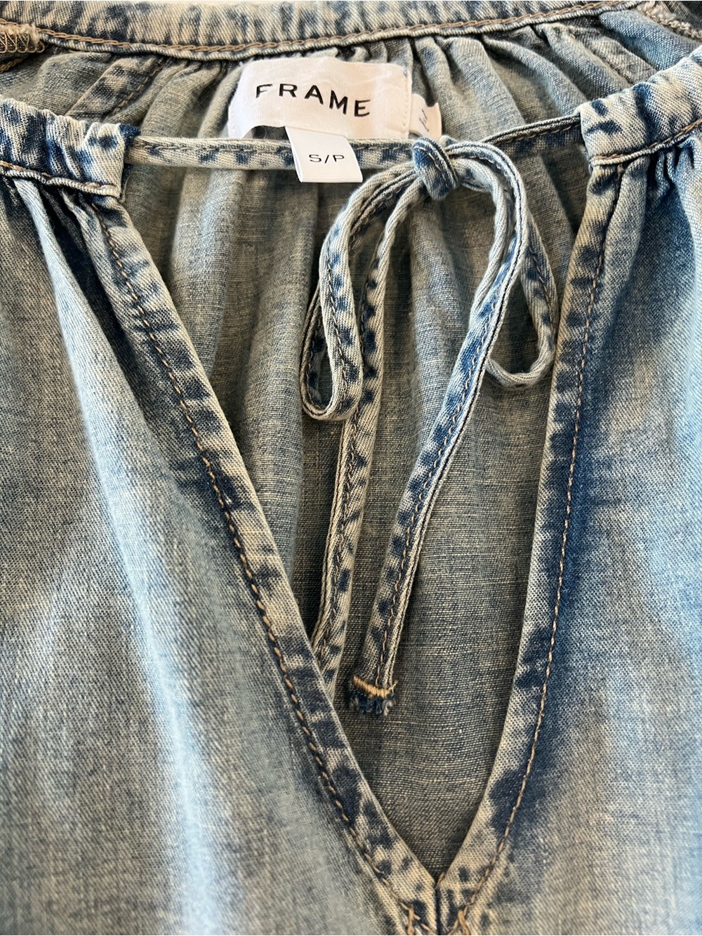Women’s FRAME Denim Tie Blouse